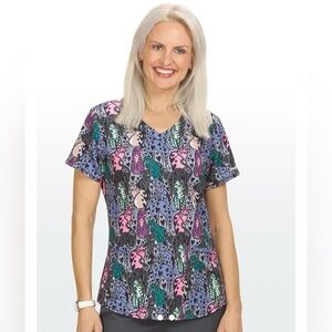 Skechers Multicolor Short Sleeve V-Neck Top - Pink, Purple, Green, Black